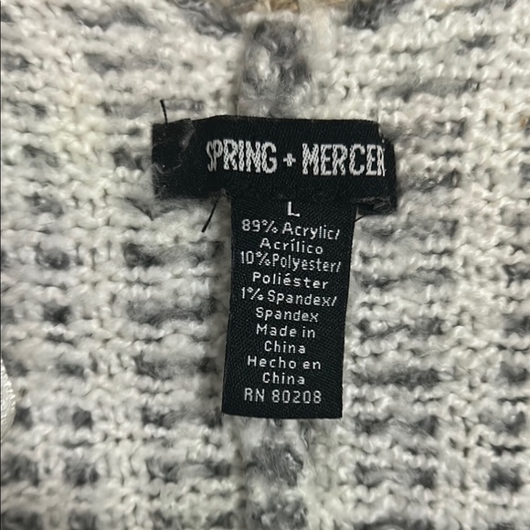 Gray Open-Front Cardigan with Short Sleeves - Picture 2 of 3